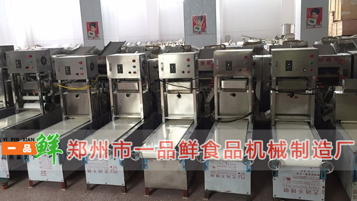 HMj-5型雙輥三刀燴面機倉庫成品